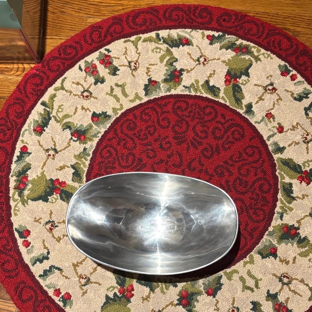 Target Onyx and Ice Olympia Serving Bowl
